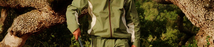 CLOUD BURST FORAGING RAIN JACKET