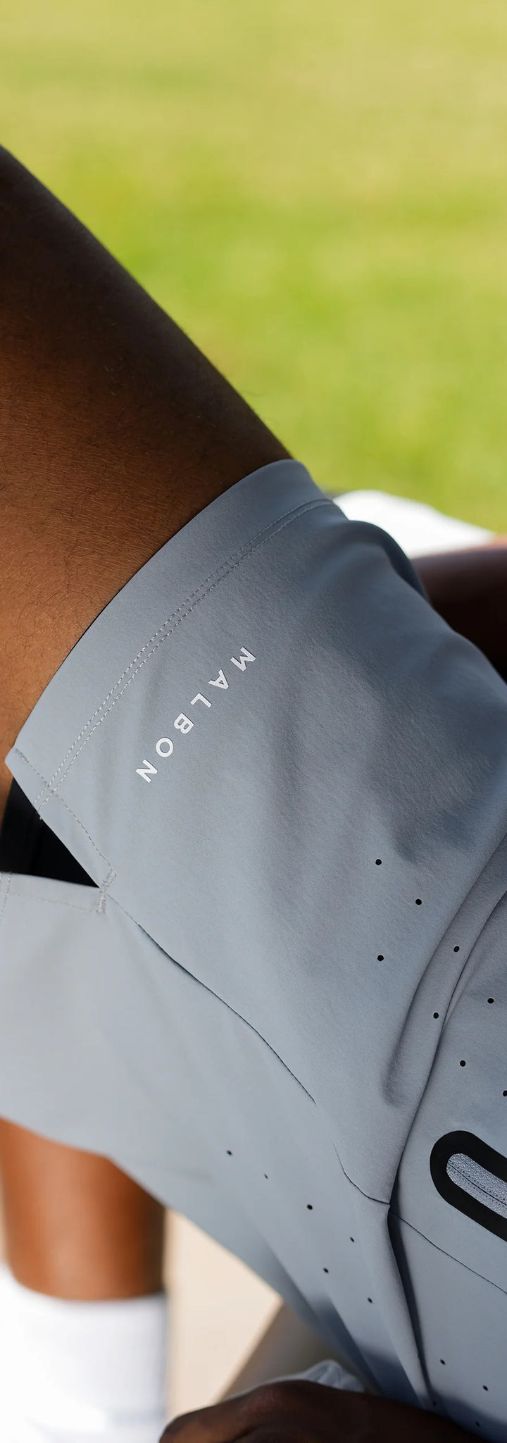 PERFORMANCE 2-1 SHORTS