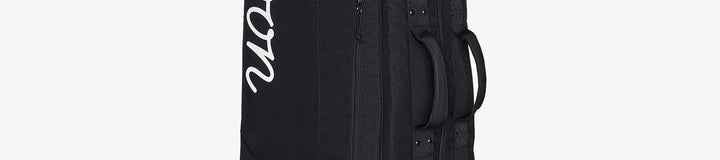 SCRIPT TRAVEL BAG