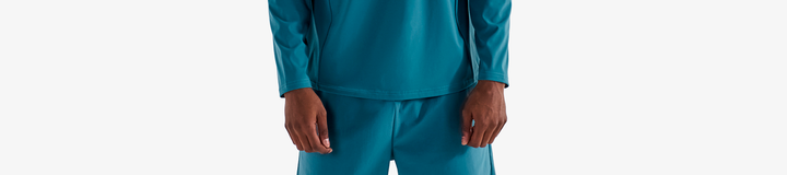 PERFORMANCE RAGLAN QUARTER ZIP