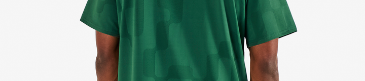 PERFORMANCE MESH PANELED POLO