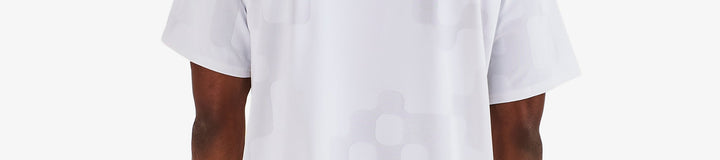 PERFORMANCE MESH PANELED POLO