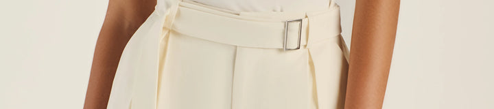 AMARA PLEATED SHORTS