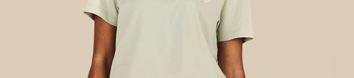 COSETTE SCRIPT TEE